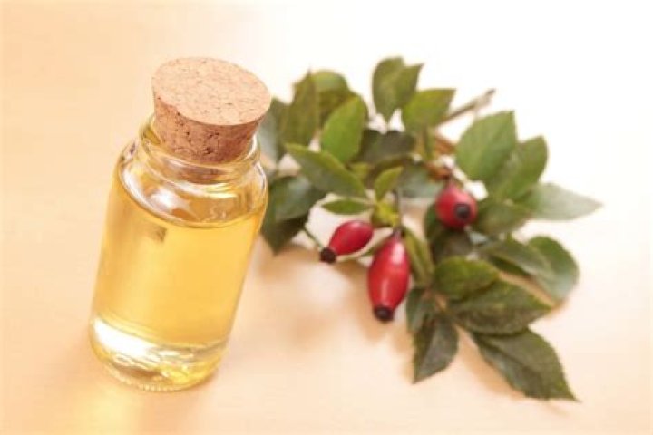 Can rosehip oil Treat acne?