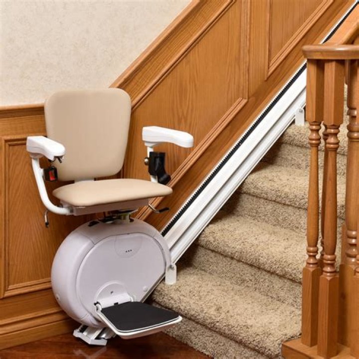 What is the average cost of a chair lift for stairs?
